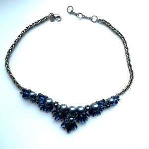 Banana Republic statement necklace in navy